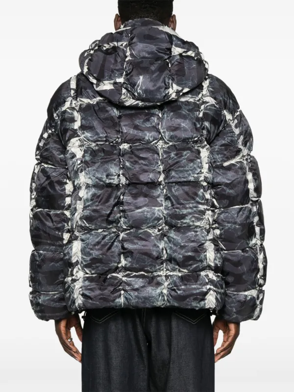 新品定価14.4万 DIESEL W-Claus-Camu パファーダウン Diesel W-claus-camu Puffer Jacket | Black | FARFETCH GE