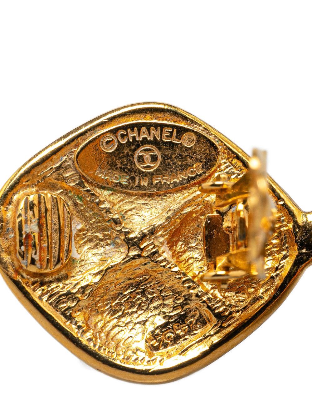 CHANEL Pre-Owned 20th Century Gold Plated Quilted Drop Clip On costume earrings - Goud