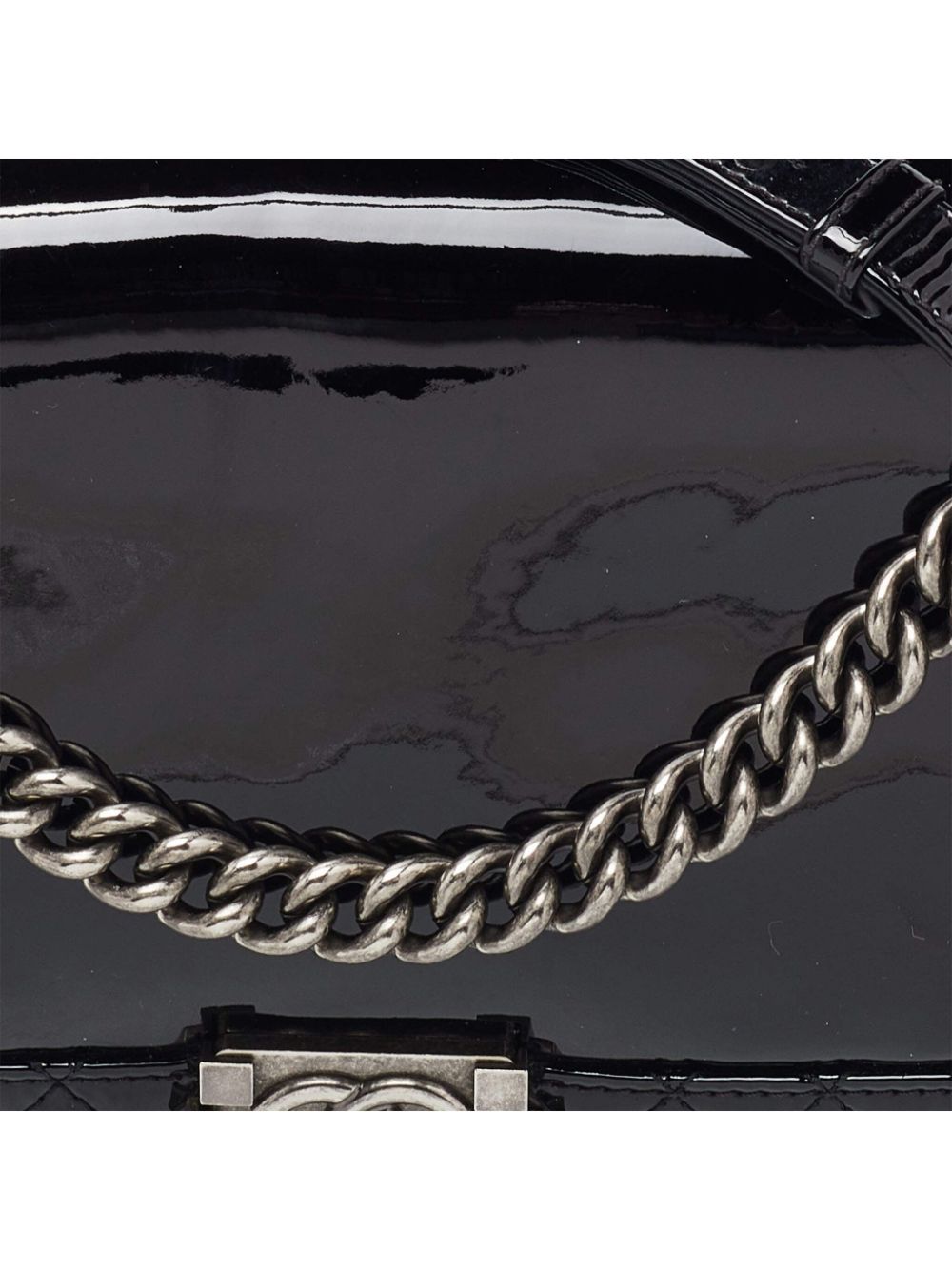 CHANEL medium Boy Chanel shoulder bag Women