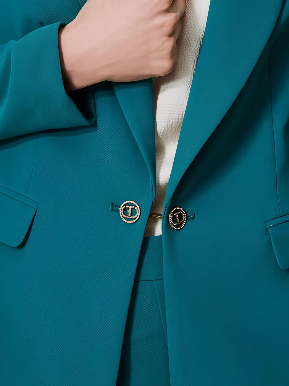 Twinset Embellished-button Single-breasted Blazer In Green