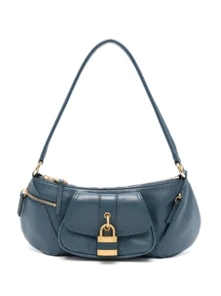 Chloé