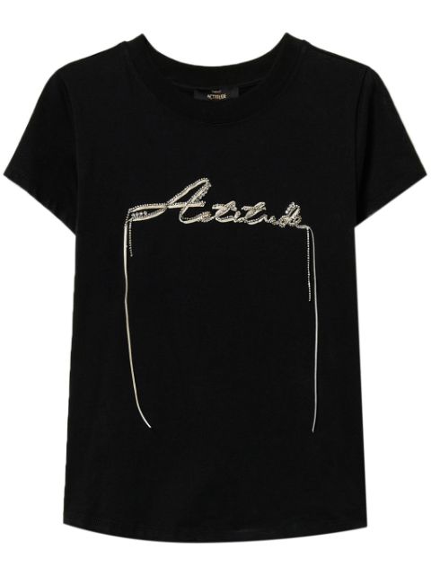 logo-embellished T-shirt