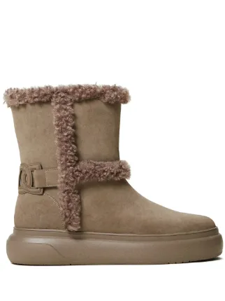 TWINSET