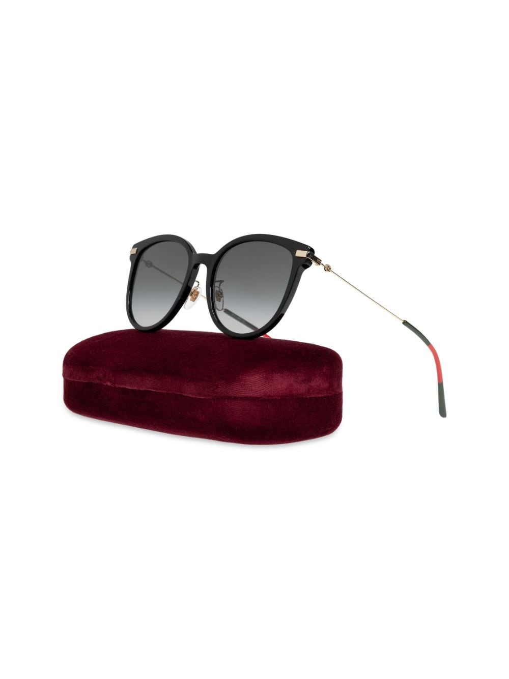 Shop Gucci Cat-eye Frame Sunglasses In Schwarz