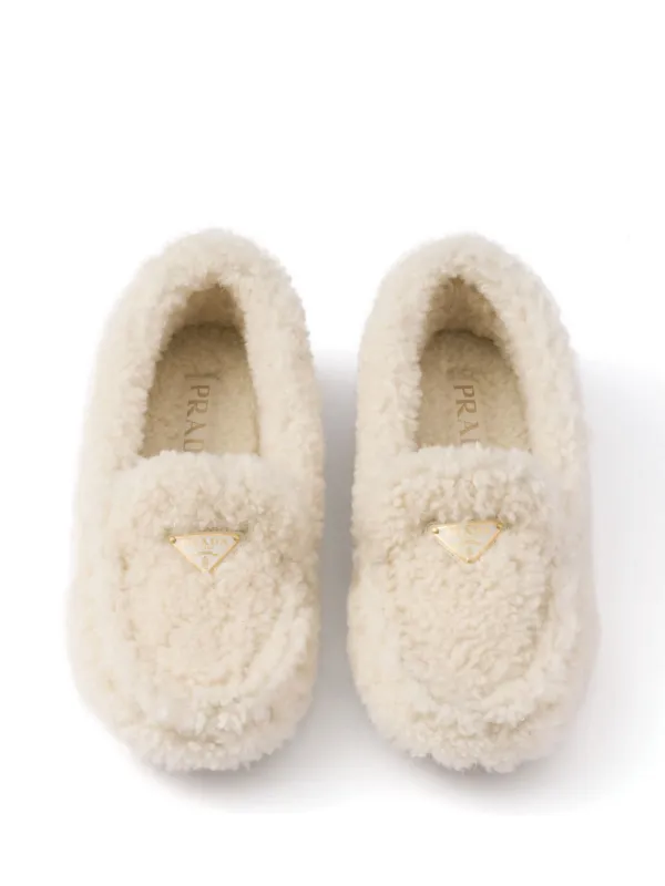 【関税＆送料込み】Prada Shearling Driving Shoes Prada Shearling Driving Shoes | Neutrals | FARFETCH