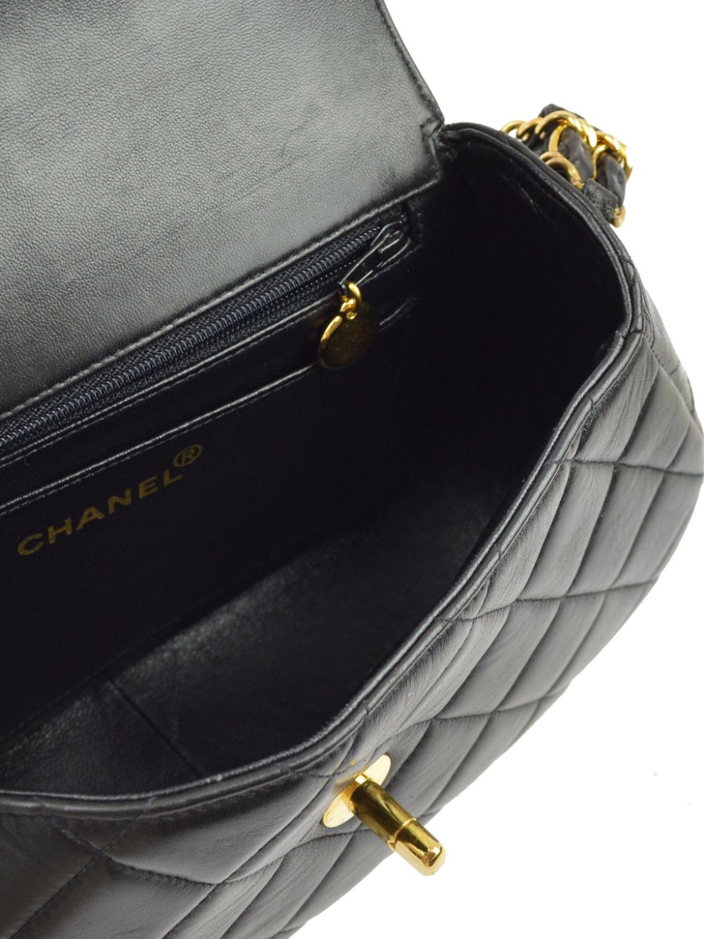 Affordable HOT SALE CHANEL 1997 diamond-quilted leather handbag Women