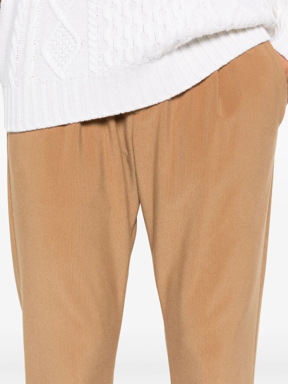 Herno Broek met logoplakkaat Beige