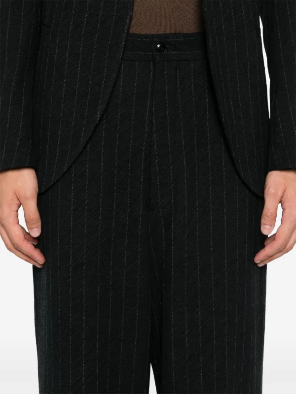 Giorgio Armani ストライプ スーツ | ブラック | FARFETCH JP