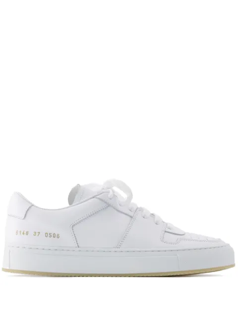 Common Projects tenis con agujetas