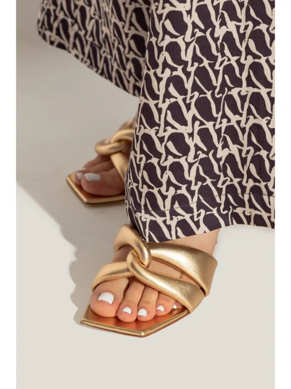 【送料&関税込】Gianvito Rossi Amour Leather Sandals Amour Rouge Leather Mule Sandals