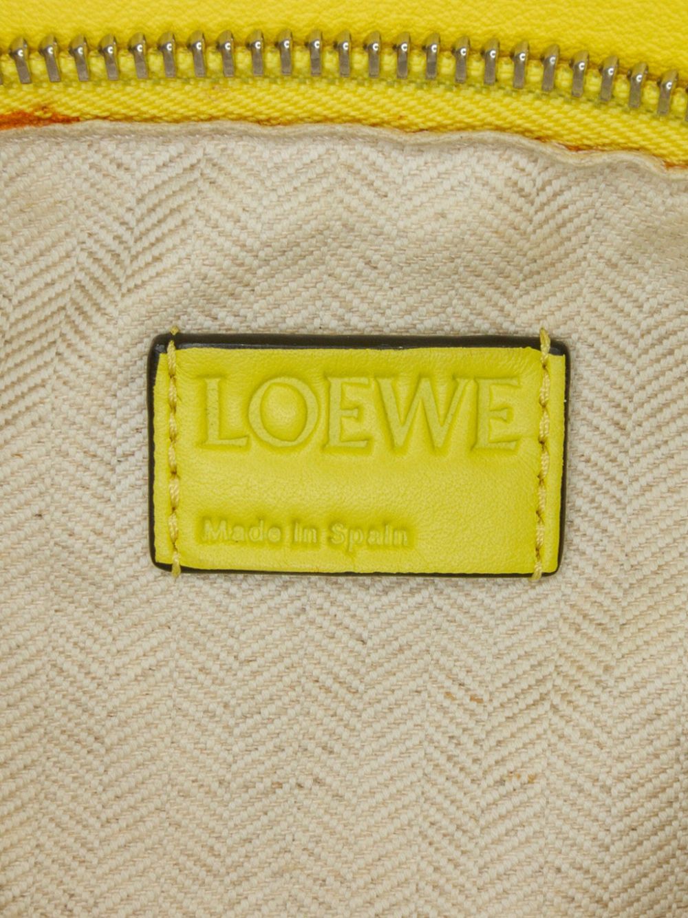 Loewe 2010-2023 Medium Puzzle Bag satchel Women