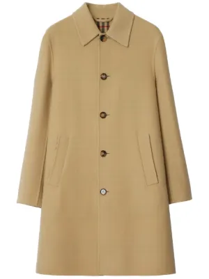Burberry Camden Heritage Trench Coat | Neutrals | FARFETCH