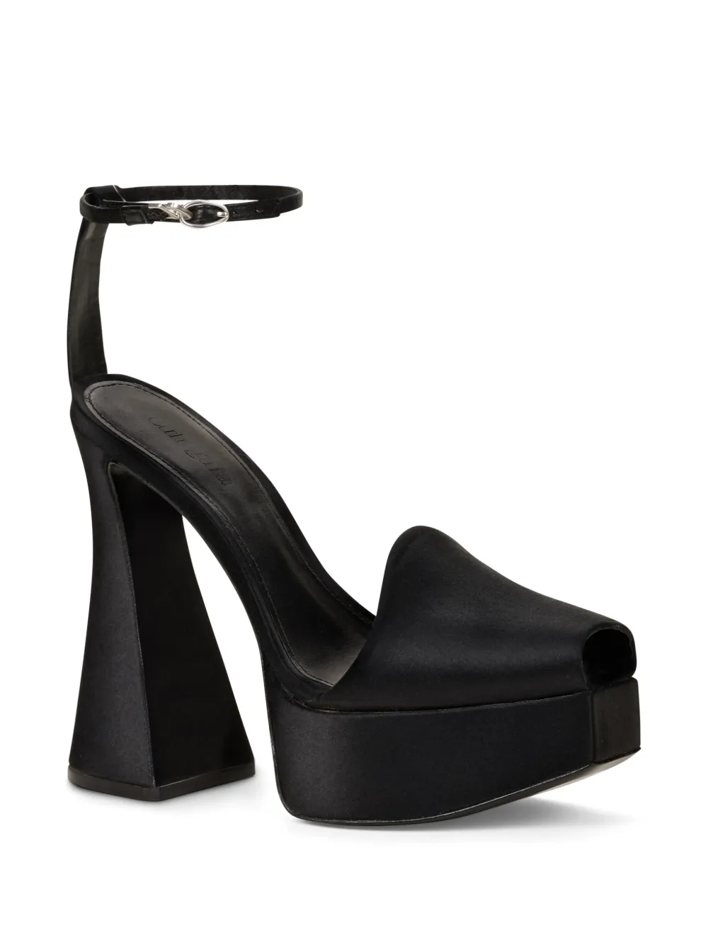 Cult Gaia Laina Satin Platform Pumps In Schwarz