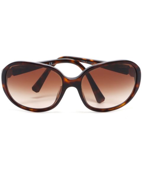 CHANEL CC oversized-frame sunglasses Women