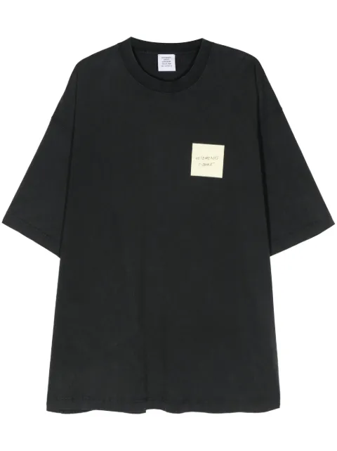 VETEMENTS logo-print T-shirt