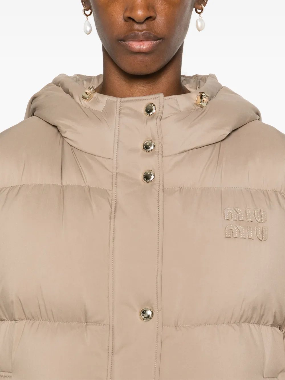 Miu Jack met logo-applicatie Bruin