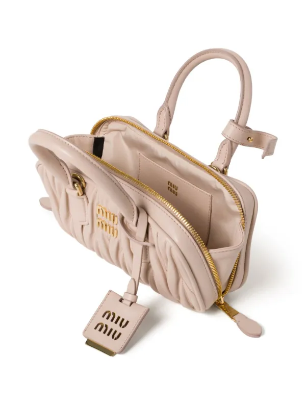 MIU MIU アーカイブ ベージュ レザーバッグ Miu Miu Arcadie Matelassé Mini Bag | Neutrals | FARFETCH
