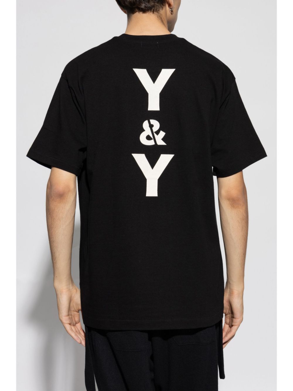 Shop Yohji Yamamoto Logo-print T-shirt In Black