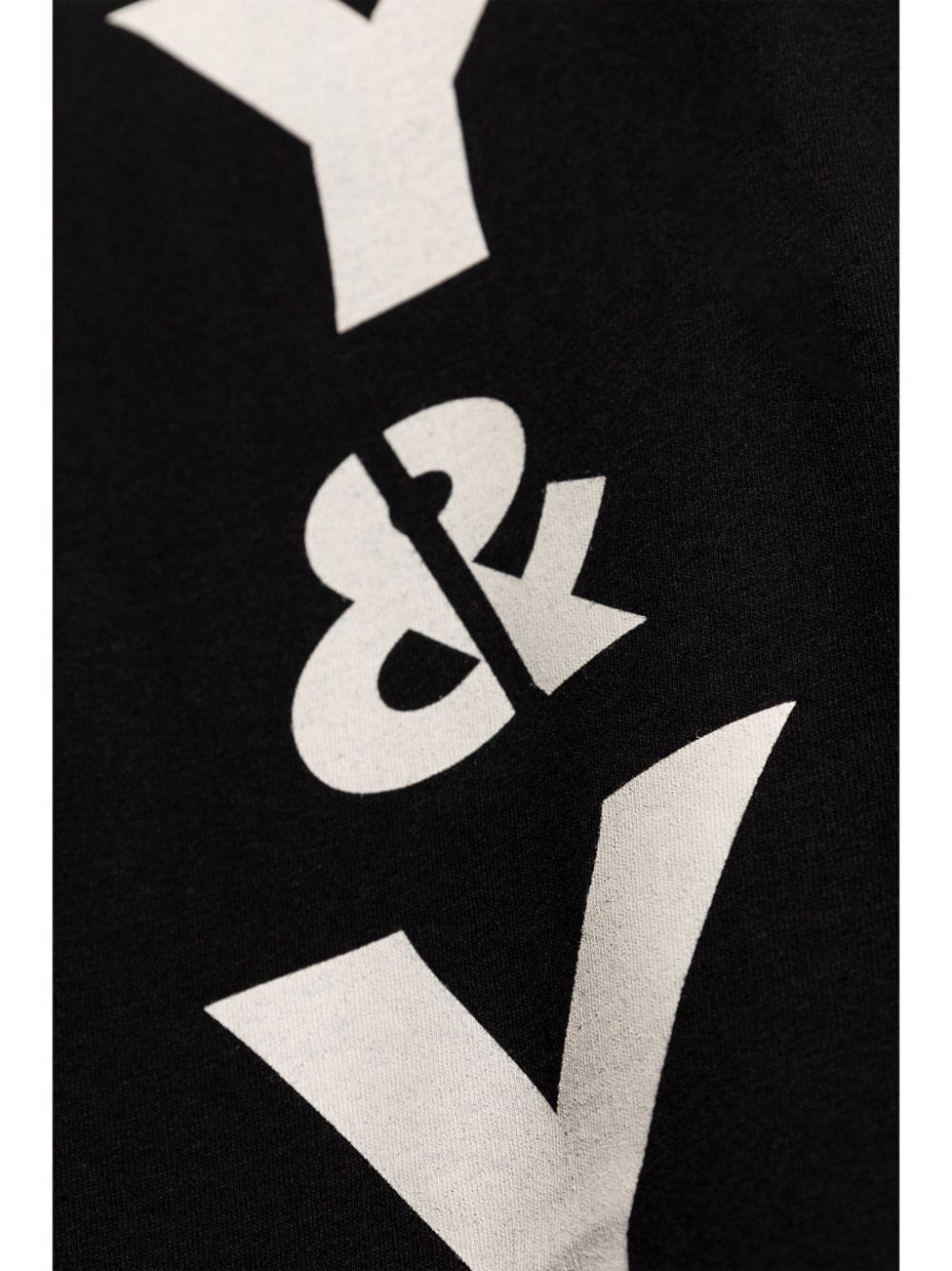 Shop Yohji Yamamoto Logo-print T-shirt In Black