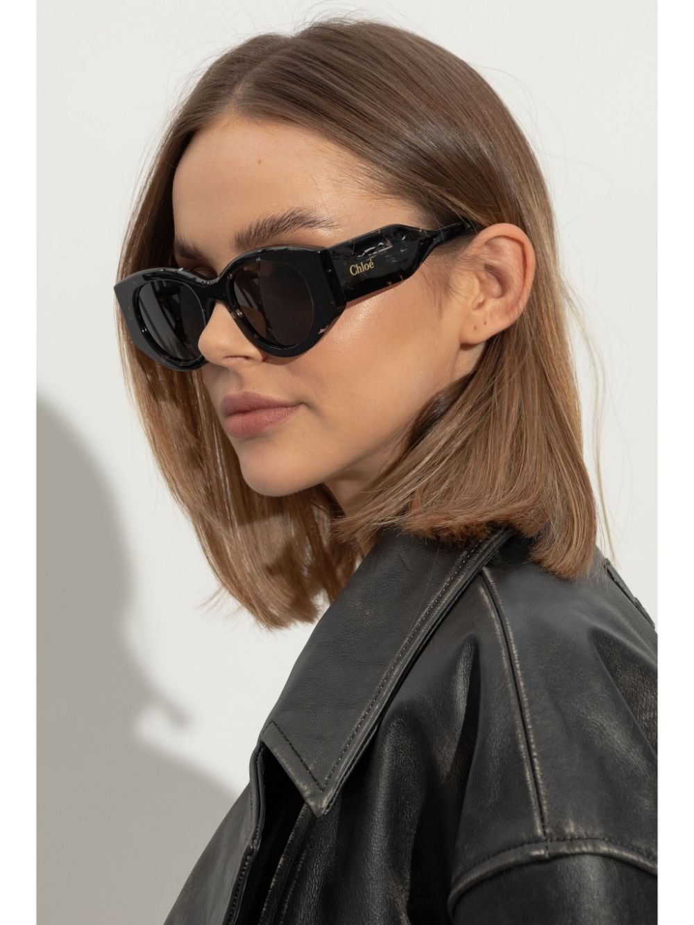 Shop Chloé Gayia Sunglasses In Black