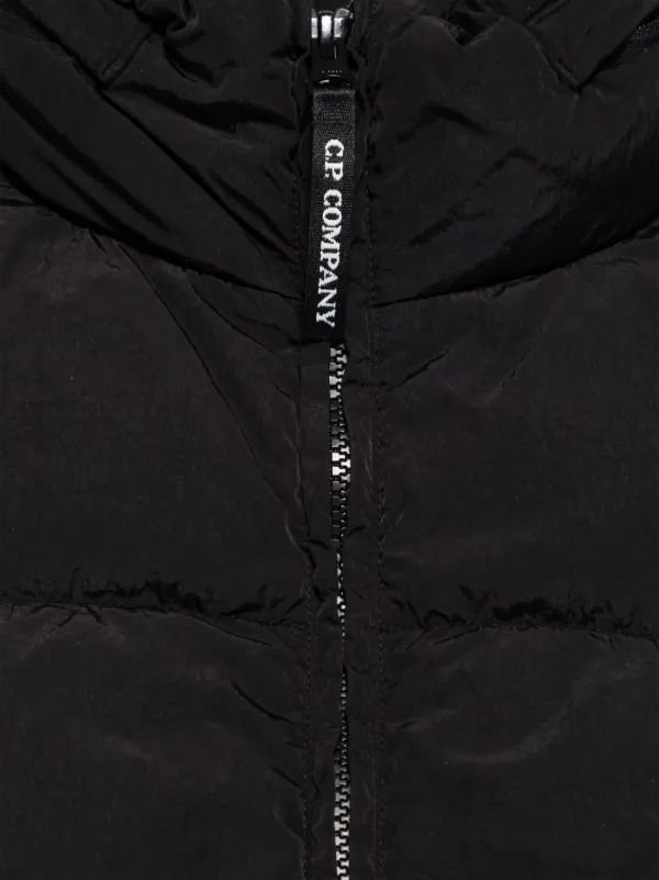 C.P. Company Kids エンブロイダリーベスト | ブラック | FARFETCH JP