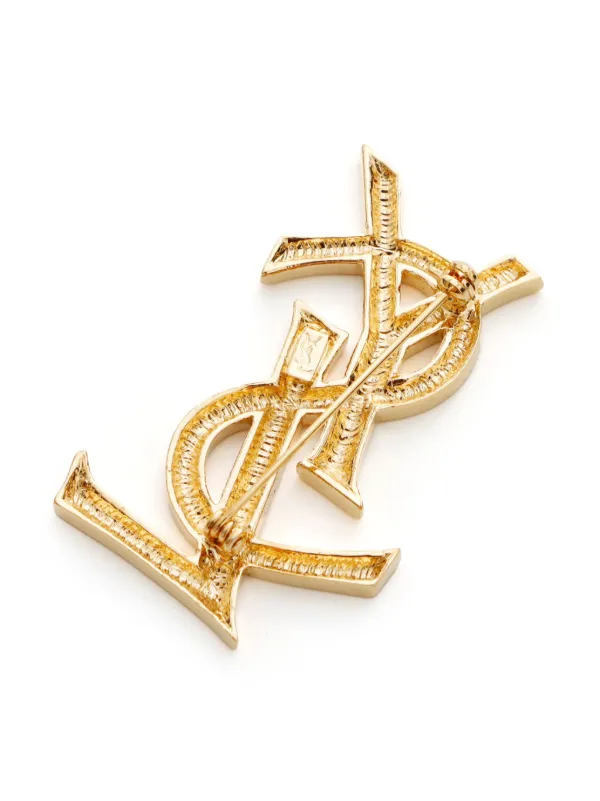 芸能人も愛用♪ SAINT LAURENT ロゴ ゴールド トーン ブローチ Saint Laurent Pre-Owned ロゴ ブローチ | ゴールドトーン