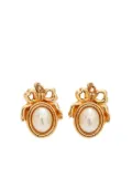 Christian Dior Pre-Owned bow faux-pearl clip-on earrings - Gold