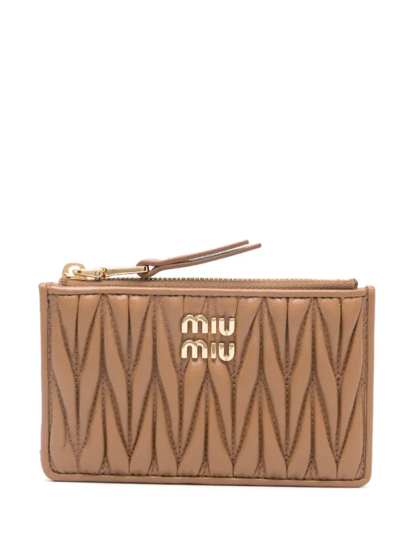 【MIU MIU】Matelasse Card Holder/追跡可能/全国送料無料 Miu Miu Matelassé leather card holder for Women - Red in