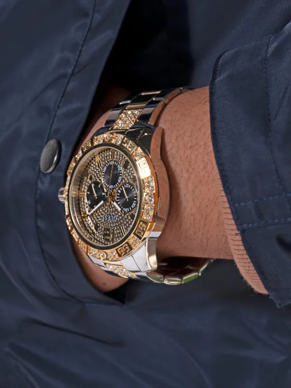 GUESS USA Majestic 48mm 腕時計 | ブラック | FARFETCH JP