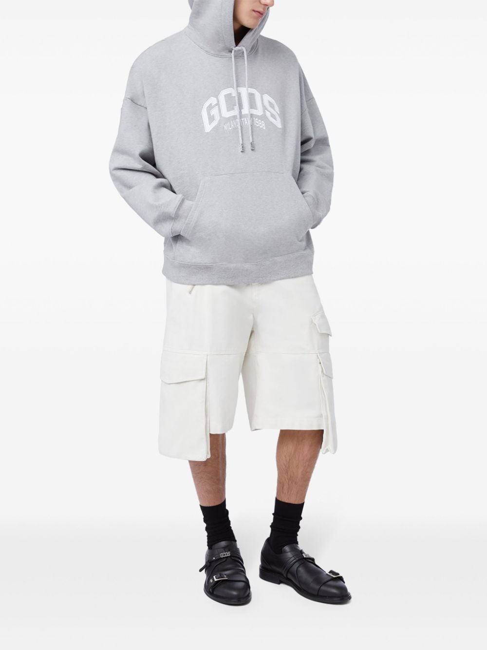 Shop Gcds 1988 Logo-print Hoodie In Grey