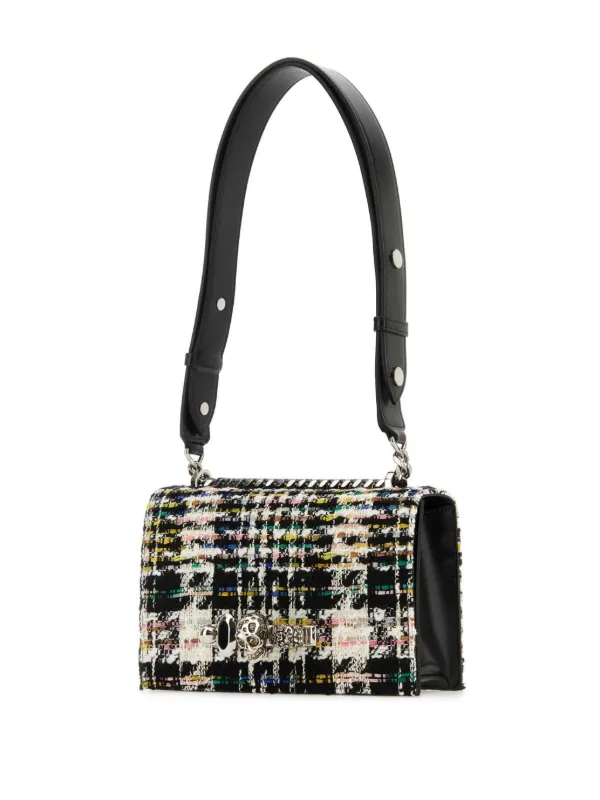黒 レザー クラッチバッグ スカル金具（Alexander McQueen スカル 