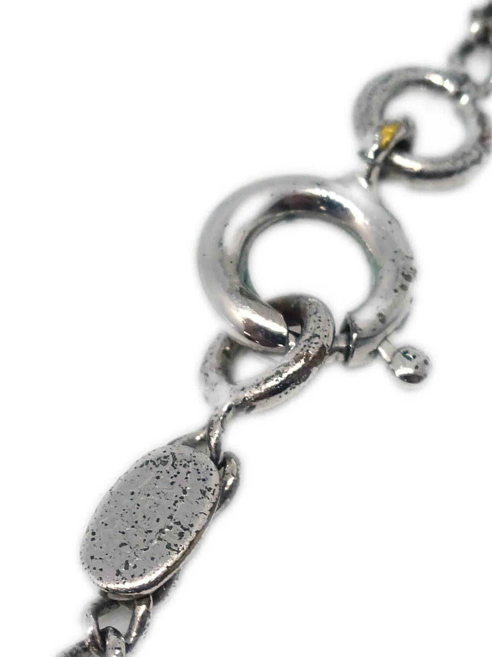 Pre-owned Chanel 2006 Cc Necklace In Silver