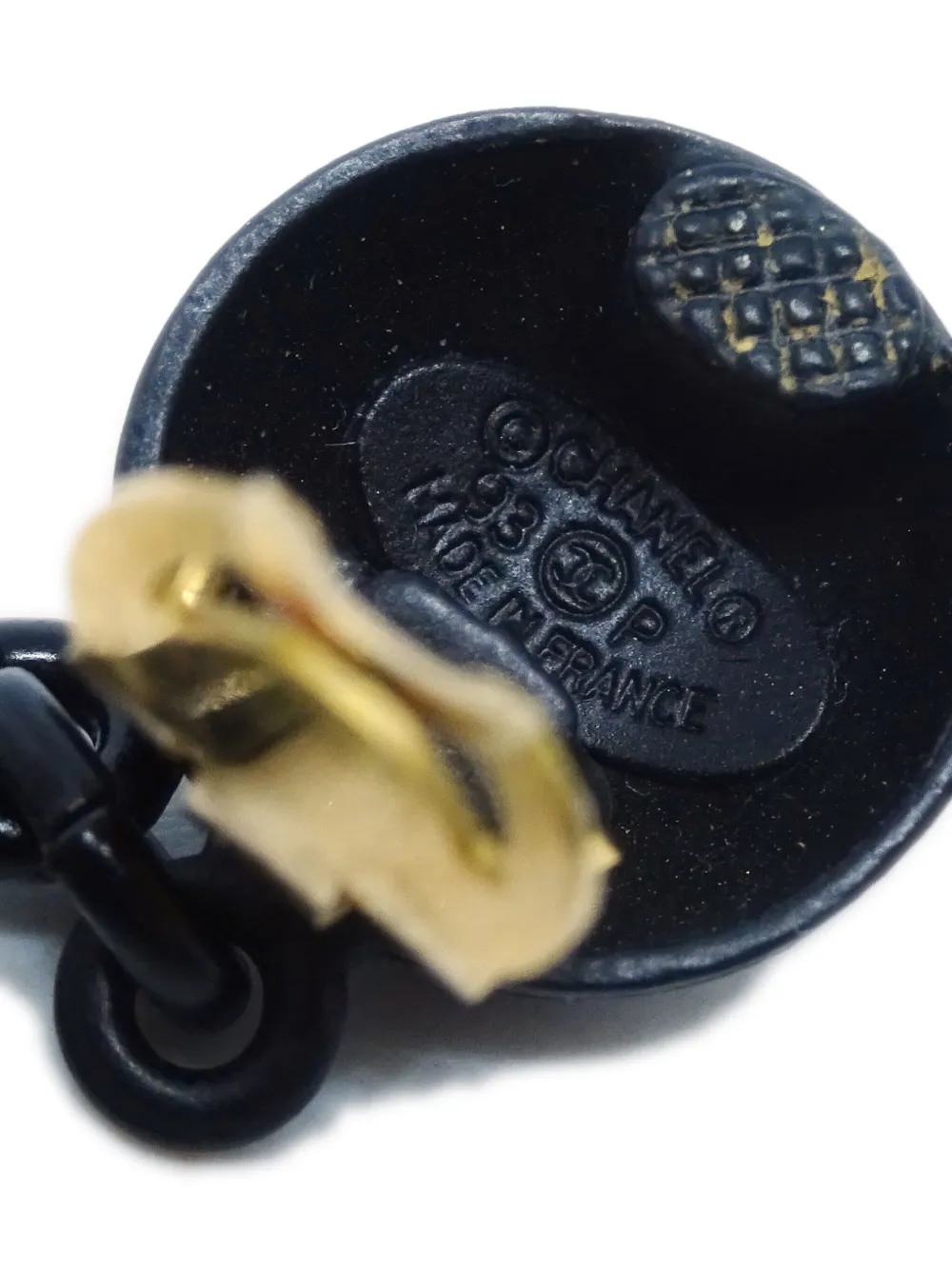 Pre-owned Chanel 1993 Cc Clip-on Earrings In Black