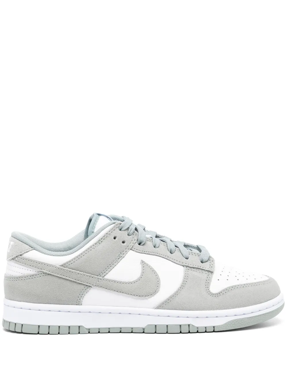 Nike Dunk Low "light Pumice" Sneakers In Weiss