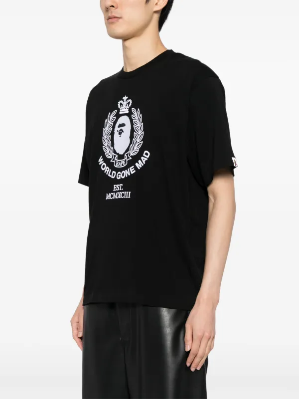 A BATHING APE® ロゴ Tシャツ | ブラック | FARFETCH JP