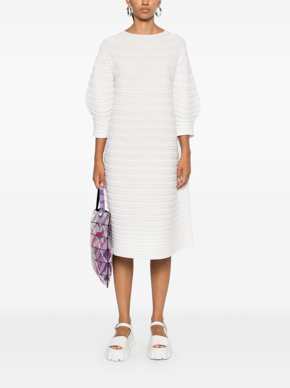 Pleats Please Issey Miyake Geribbelde midi-jurk - Wit