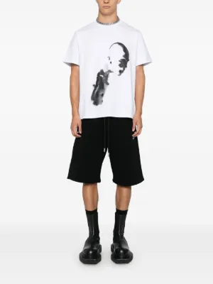 【関税込み】HELIOT EMIL グレー Enubilous Tシャツ HELIOT EMIL HE Logo T-shirt Light Grey - Wrong Weather