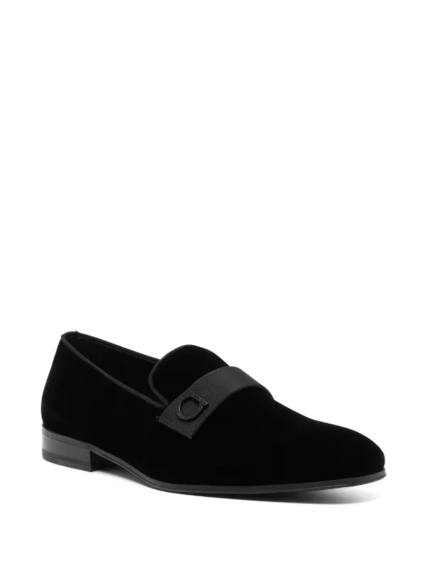 FERRAGAMO 黒 ベルベット ローファー Ferragamo ベルベット ローファー | ブラック | FARFETCH JP