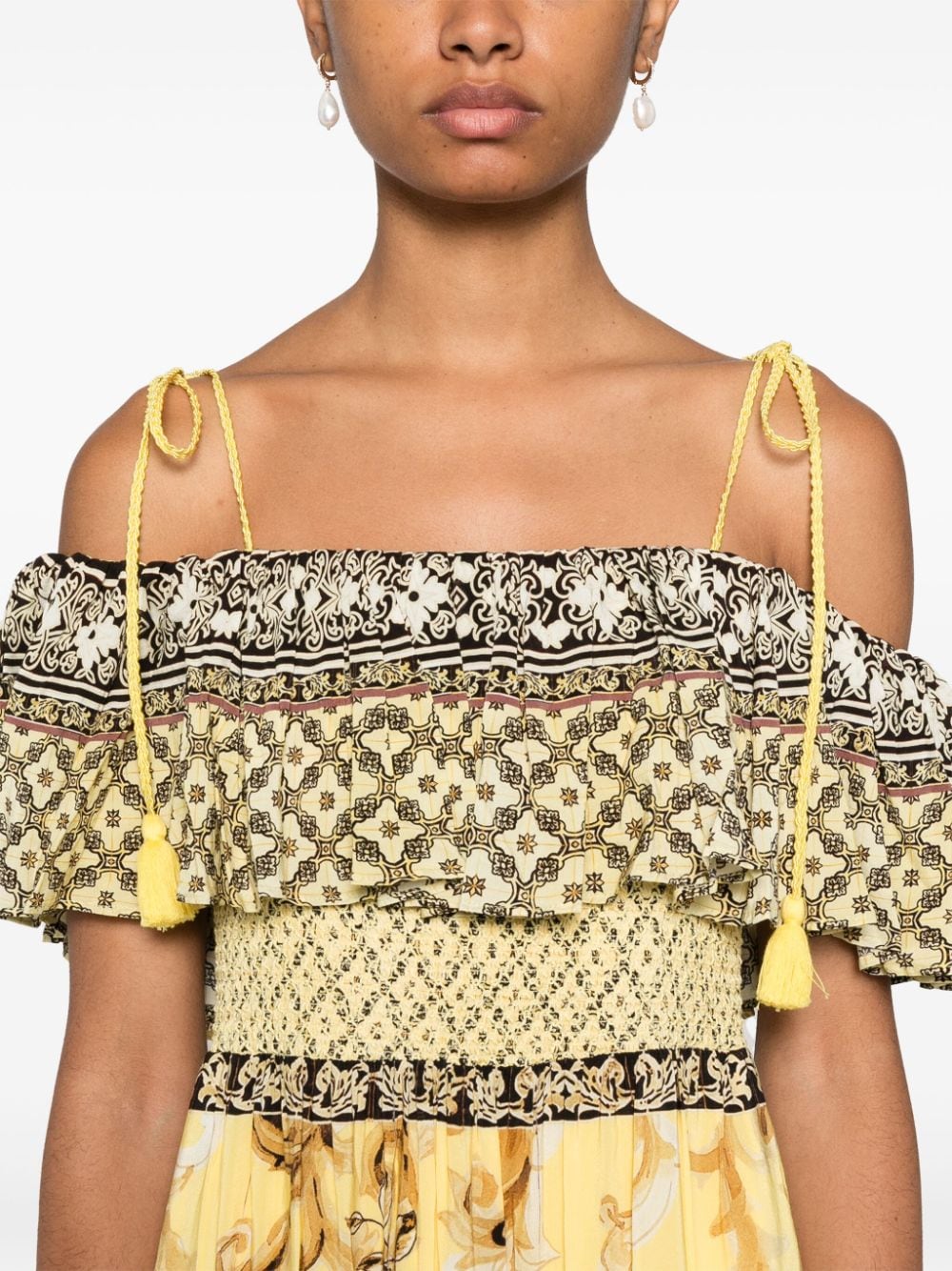 Shop Alice And Olivia Kia Dress In Yellow