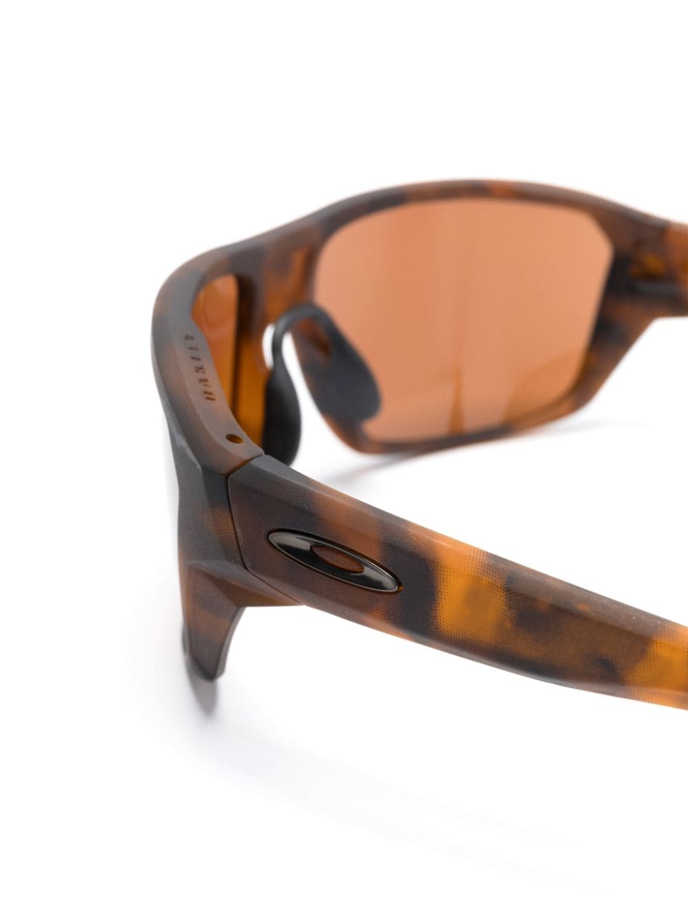 Shop Oakley Split Shotsunglasses In Brown