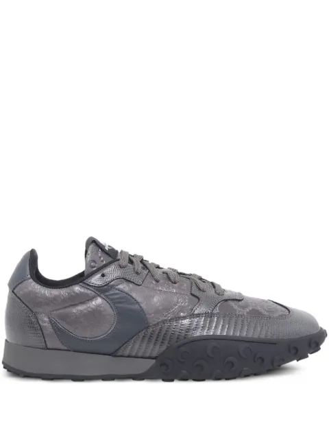 Marine Serre Sneakers met hagedissenhuid-effect