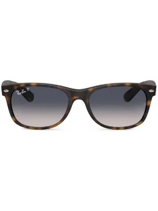 Ray-Ban