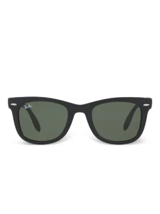Ray-Ban