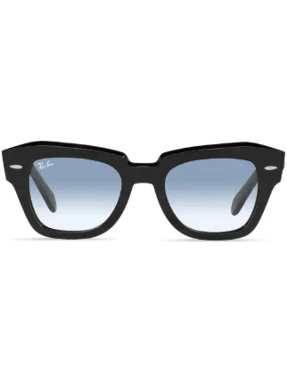 Ray-Ban