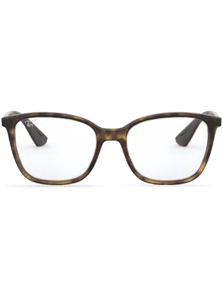 Ray-Ban