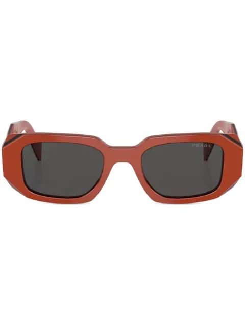 Prada Eyewear lentes de sol con armazón geométrica