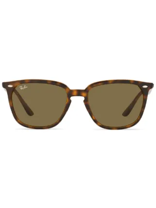 Ray-Ban