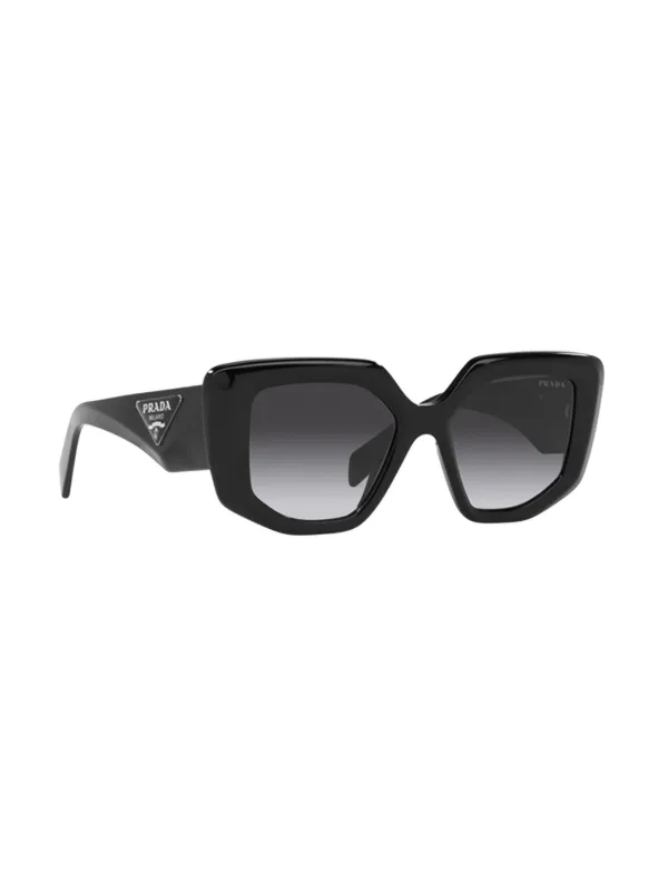 プラダ サングラス Prada Eyewear triangle-logo Square Sunglasses | Black | FARFETCH