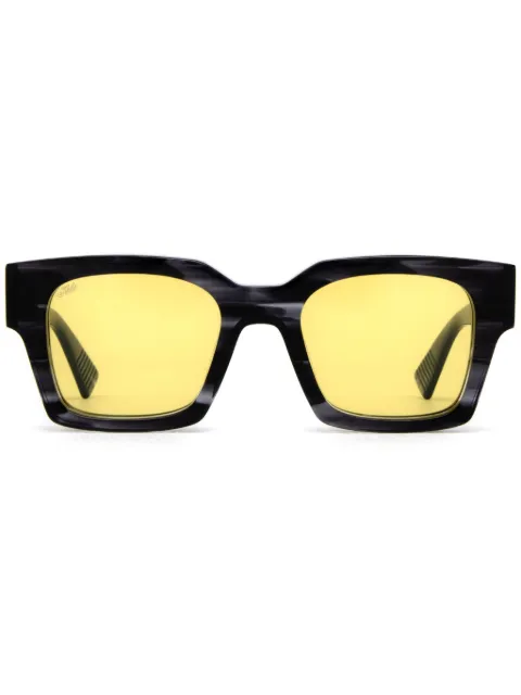 akila Aura sunglasses 