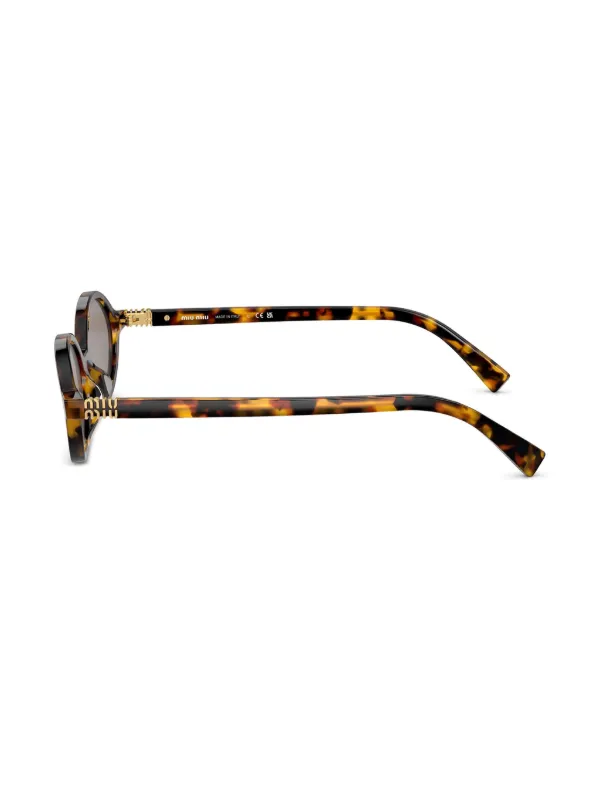 Miu Miu Eyewear ロゴ サングラス | ブラウン | FARFETCH JP